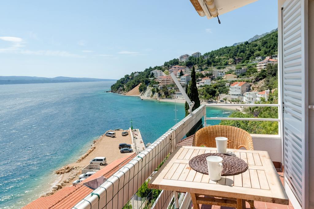 Apartments Apartmani Pintar Мимице Екстериор снимка